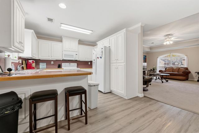 7155 Park Meadows Drive, Sherwood, AR 72120