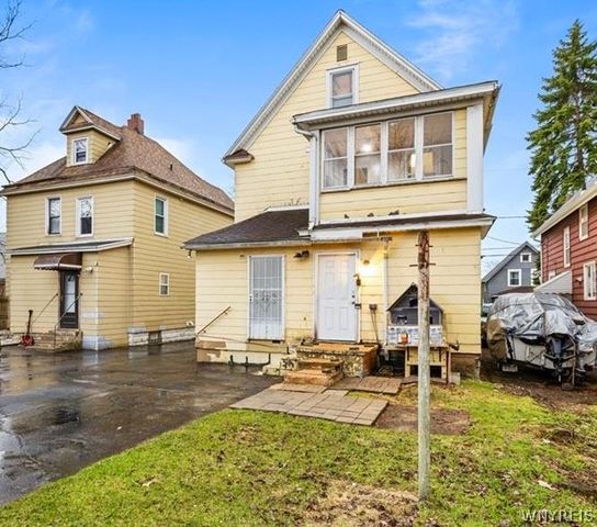 26 Date Avenue, Lackawanna, NY 14218