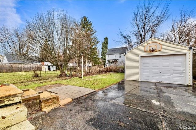 26 Date Avenue, Lackawanna, NY 14218