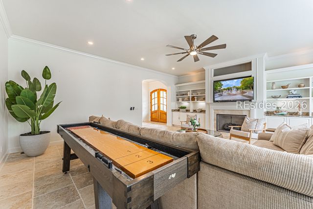 90 Sandcastle Ct, Hilton Head Island, SC 29928