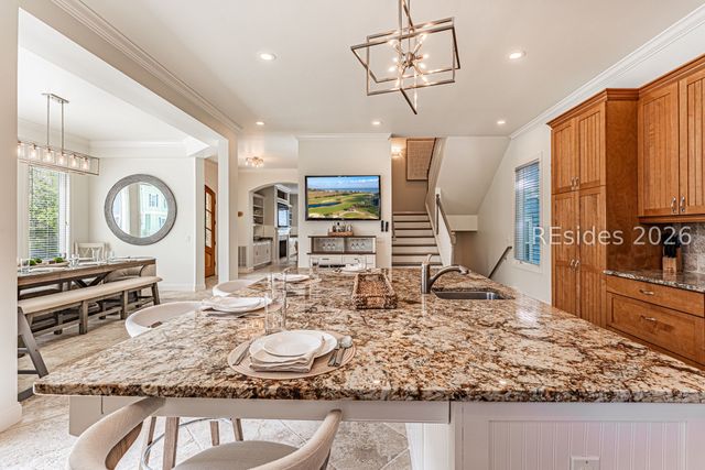 90 Sandcastle Ct, Hilton Head Island, SC 29928