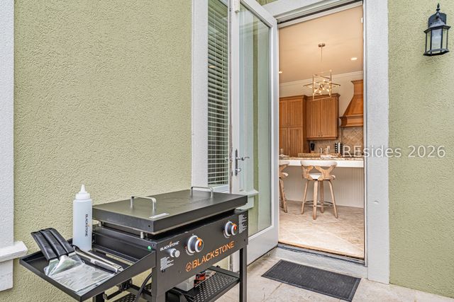 90 Sandcastle Ct, Hilton Head Island, SC 29928