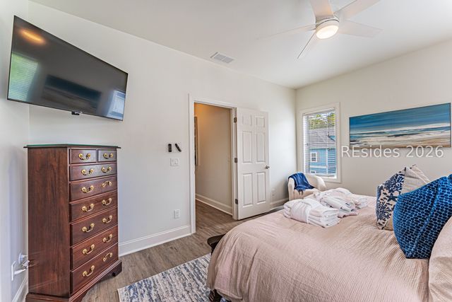 90 Sandcastle Ct, Hilton Head Island, SC 29928