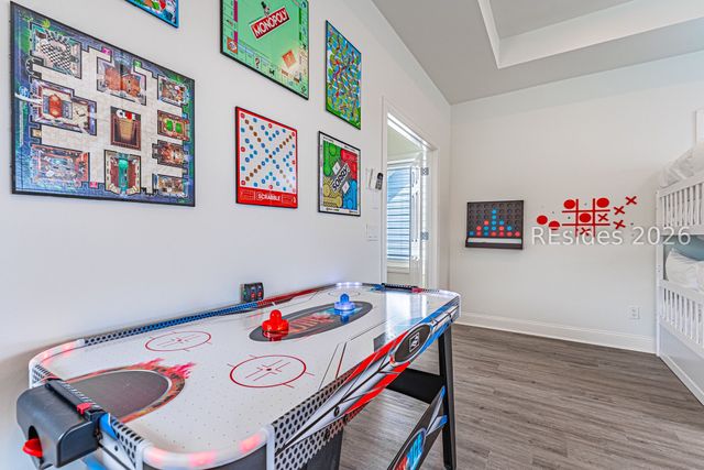 90 Sandcastle Ct, Hilton Head Island, SC 29928