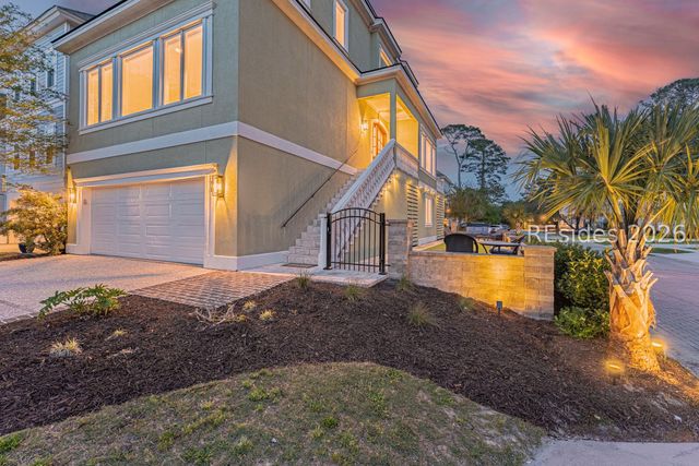 90 Sandcastle Ct, Hilton Head Island, SC 29928