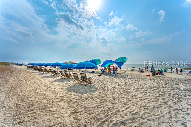 90 Sandcastle Ct, Hilton Head Island, SC 29928