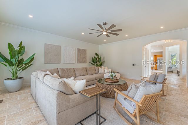 90 Sandcastle Ct, Hilton Head Island, SC 29928
