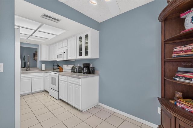 3167 LANDMARK DRIVE 821, Clearwater, FL 33761