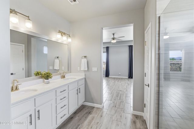 6800 Electra Avenue, Las Cruces, NM 88012