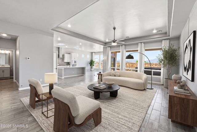 6800 Electra Avenue, Las Cruces, NM 88012