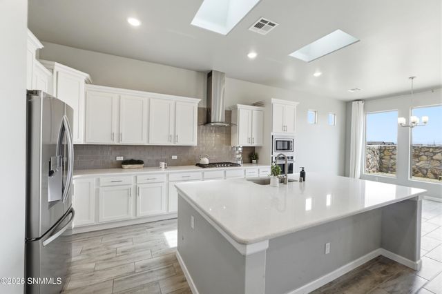 6800 Electra Avenue, Las Cruces, NM 88012