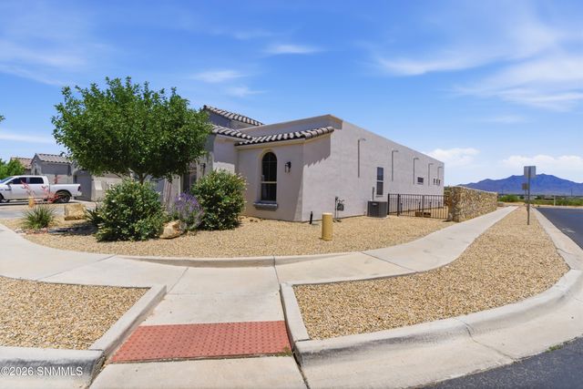 6800 Electra Avenue, Las Cruces, NM 88012