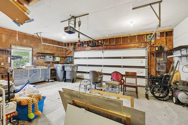 3893 Granada Court Nw, City Of Walker, MI 49534