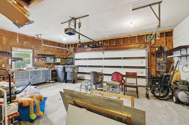 3893 Granada Court Nw, City Of Walker, MI 49534