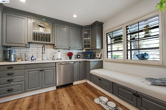 3277 Monika Ln, Fairview, CA 94541