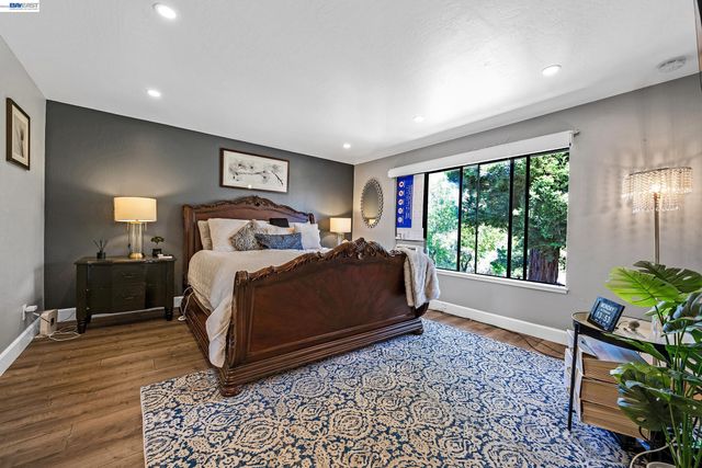 3277 Monika Ln, Fairview, CA 94541