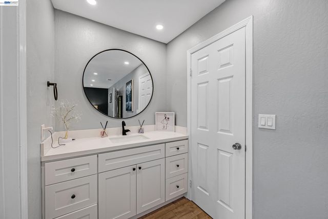 3277 Monika Ln, Fairview, CA 94541
