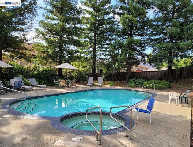 3277 Monika Ln, Fairview, CA 94541