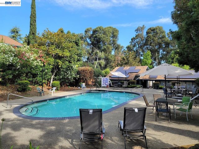 3277 Monika Ln, Fairview, CA 94541
