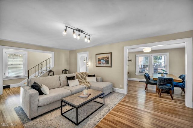 38850 Harmondale Drive, Willoughby, OH 44094