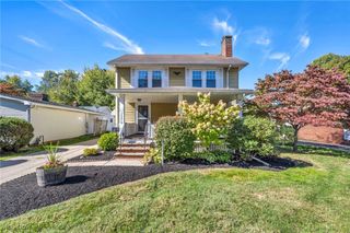 38850 Harmondale Drive, Willoughby, OH 44094