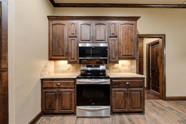 14503 E Wilshire Boulevard, Jones, OK 73049