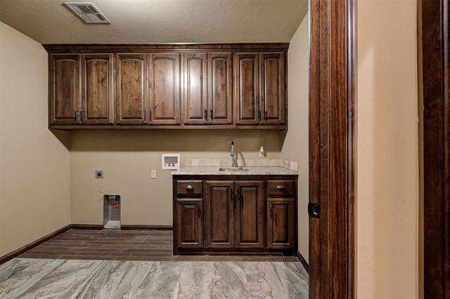14503 E Wilshire Boulevard, Jones, OK 73049