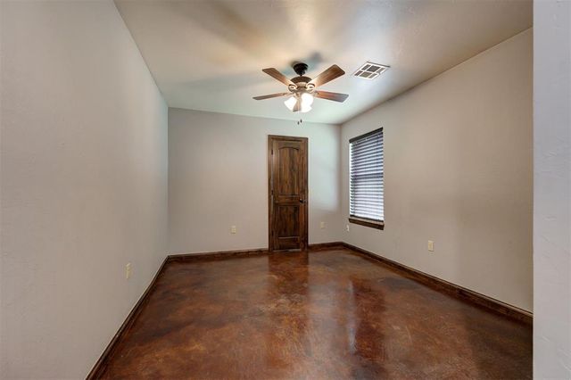 14503 E Wilshire Boulevard, Jones, OK 73049