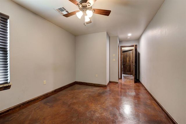 14503 E Wilshire Boulevard, Jones, OK 73049