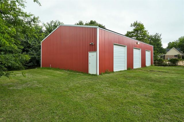14503 E Wilshire Boulevard, Jones, OK 73049