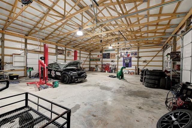 14503 E Wilshire Boulevard, Jones, OK 73049