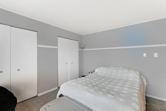 12850 Crestbrook Court 10, Crestwood, IL 60418