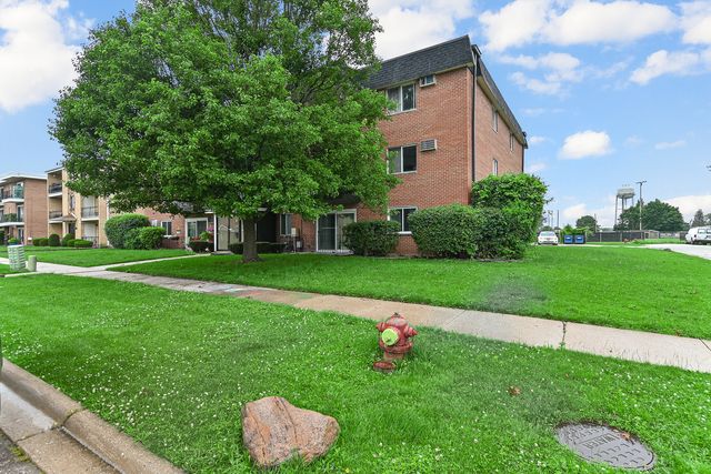 12850 Crestbrook Court 10, Crestwood, IL 60418