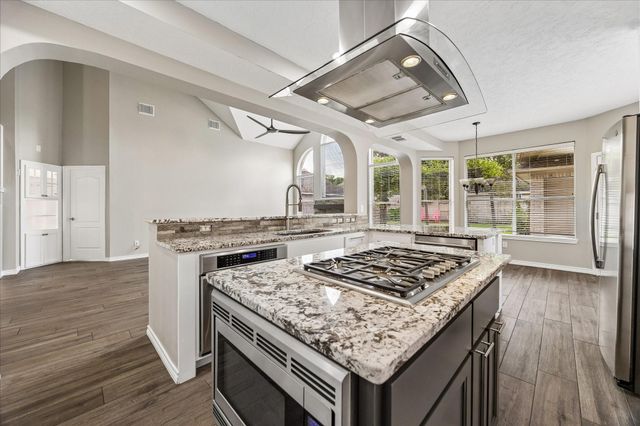 12711 Turlock Court, Houston, TX 77041
