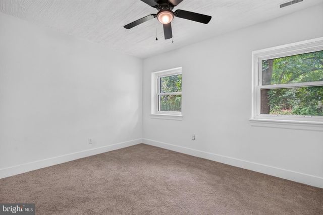 120 TUCKAHOE RD, Sewell, NJ 08080