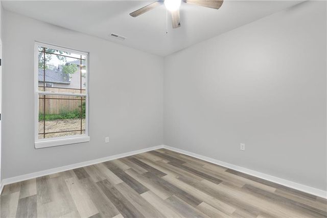 328 NE 51st Road, Warrensburg, MO 64093