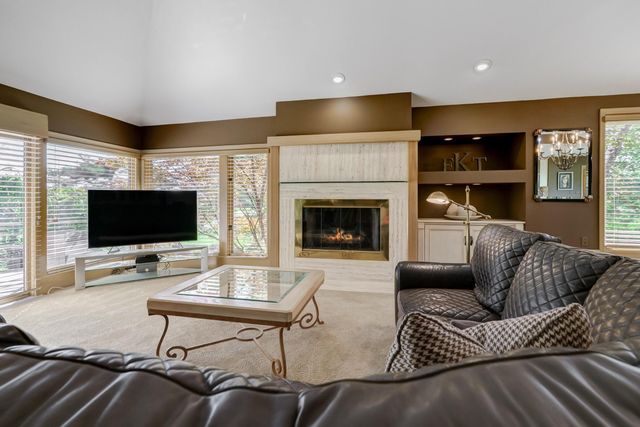 5794 Saint Anns Court, Dublin, OH 43017