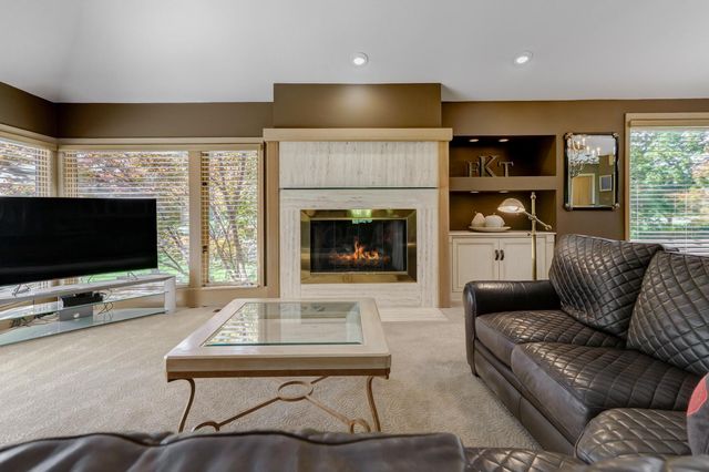 5794 Saint Anns Court, Dublin, OH 43017