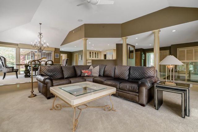 5794 Saint Anns Court, Dublin, OH 43017