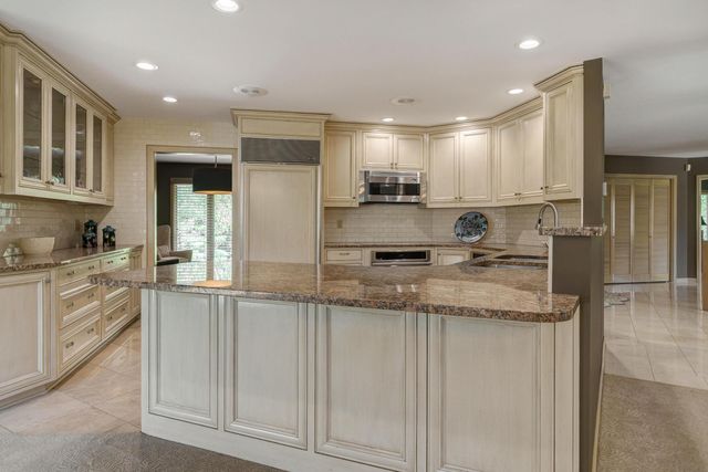 5794 Saint Anns Court, Dublin, OH 43017