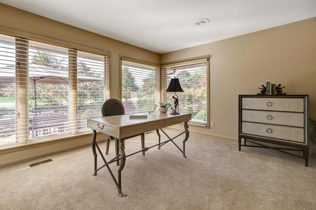 5794 Saint Anns Court, Dublin, OH 43017