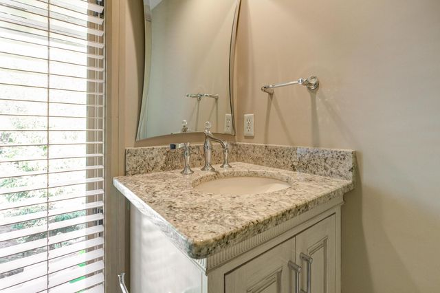 5794 Saint Anns Court, Dublin, OH 43017