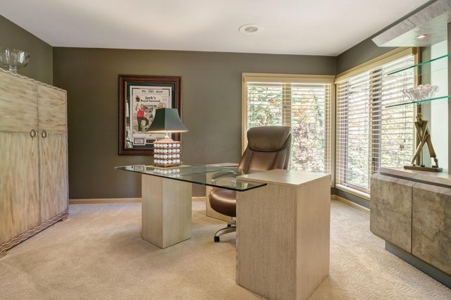 5794 Saint Anns Court, Dublin, OH 43017