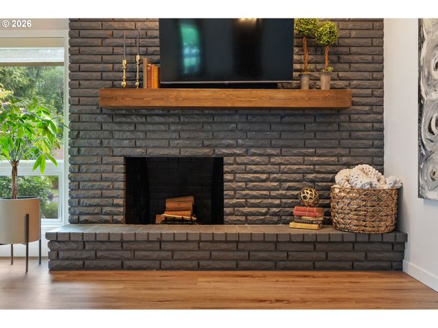 2559 TROY Ct, West Linn, OR 97068