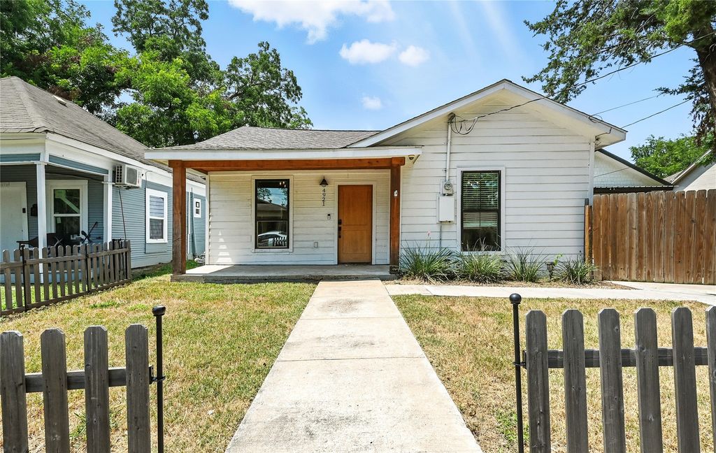 4921 Ash Lane, Dallas, TX 75223