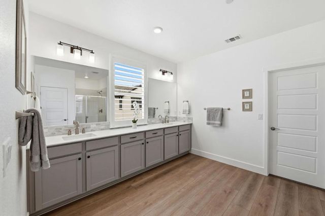 10071 Sea Turtle Street, Elk Grove, CA 95757