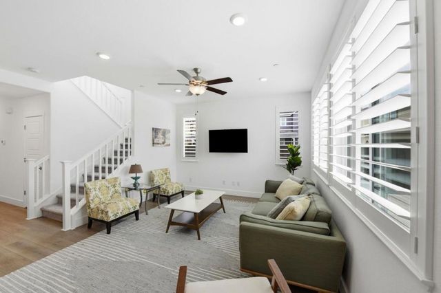 10071 Sea Turtle Street, Elk Grove, CA 95757
