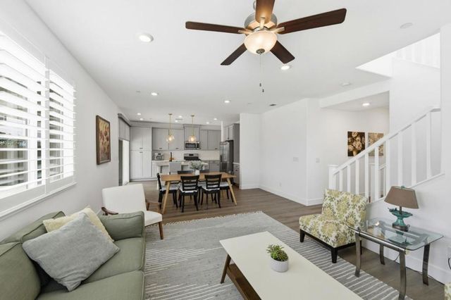 10071 Sea Turtle Street, Elk Grove, CA 95757