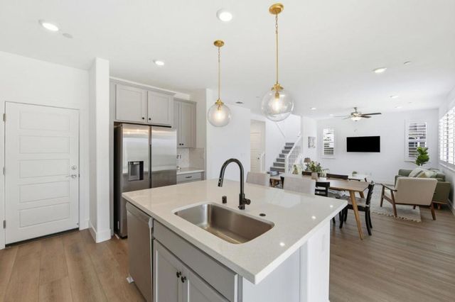 10071 Sea Turtle Street, Elk Grove, CA 95757