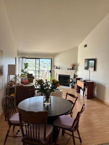 2146 Valleydale Lane, Encinitas, CA 92024